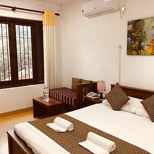 Hotel Sarvodaya Samma Vaasa Kandy